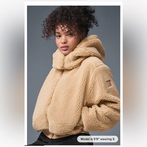 ALO Yoga Tan Teddy Sherpa Jacket with Hood